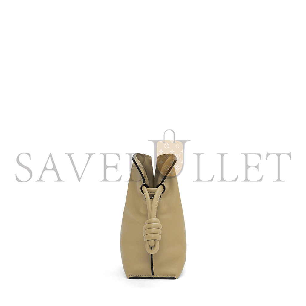 LOEWE MINI FLAMENCO CLUTCH IN NAPPA CALFSKIN 0010965986(23.9*18*9cm)